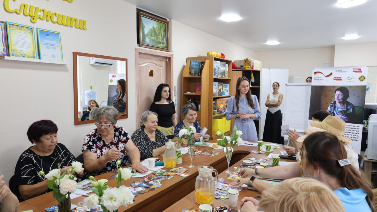Жінки 60+ змінюють громади: від отримувачок допомоги до лідерок змін!